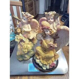 Resin Angel Lot of 4 Beautiful Resin Detail